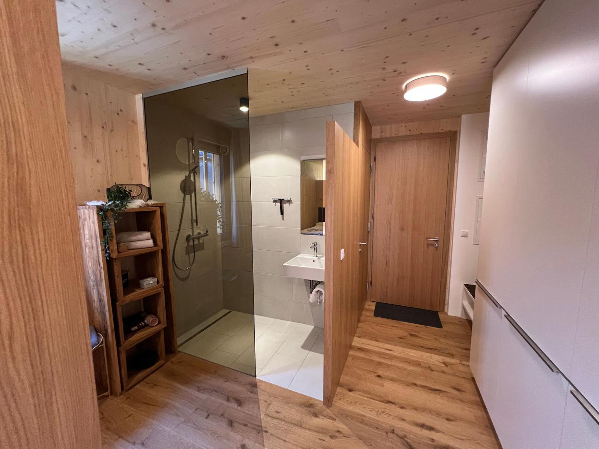 Apartment Kanisfluh メラウ エクステリア 写真